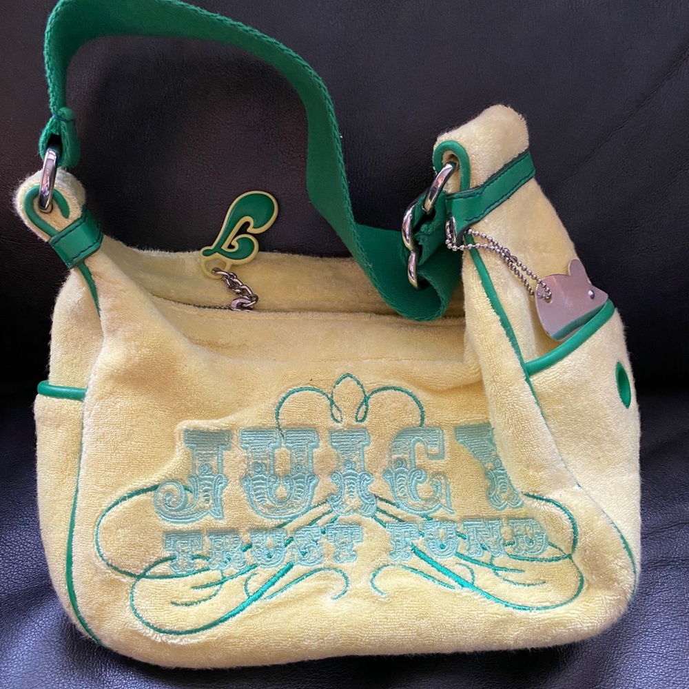 Vintage 2000s Juicy Couture “Trust Fund” purse